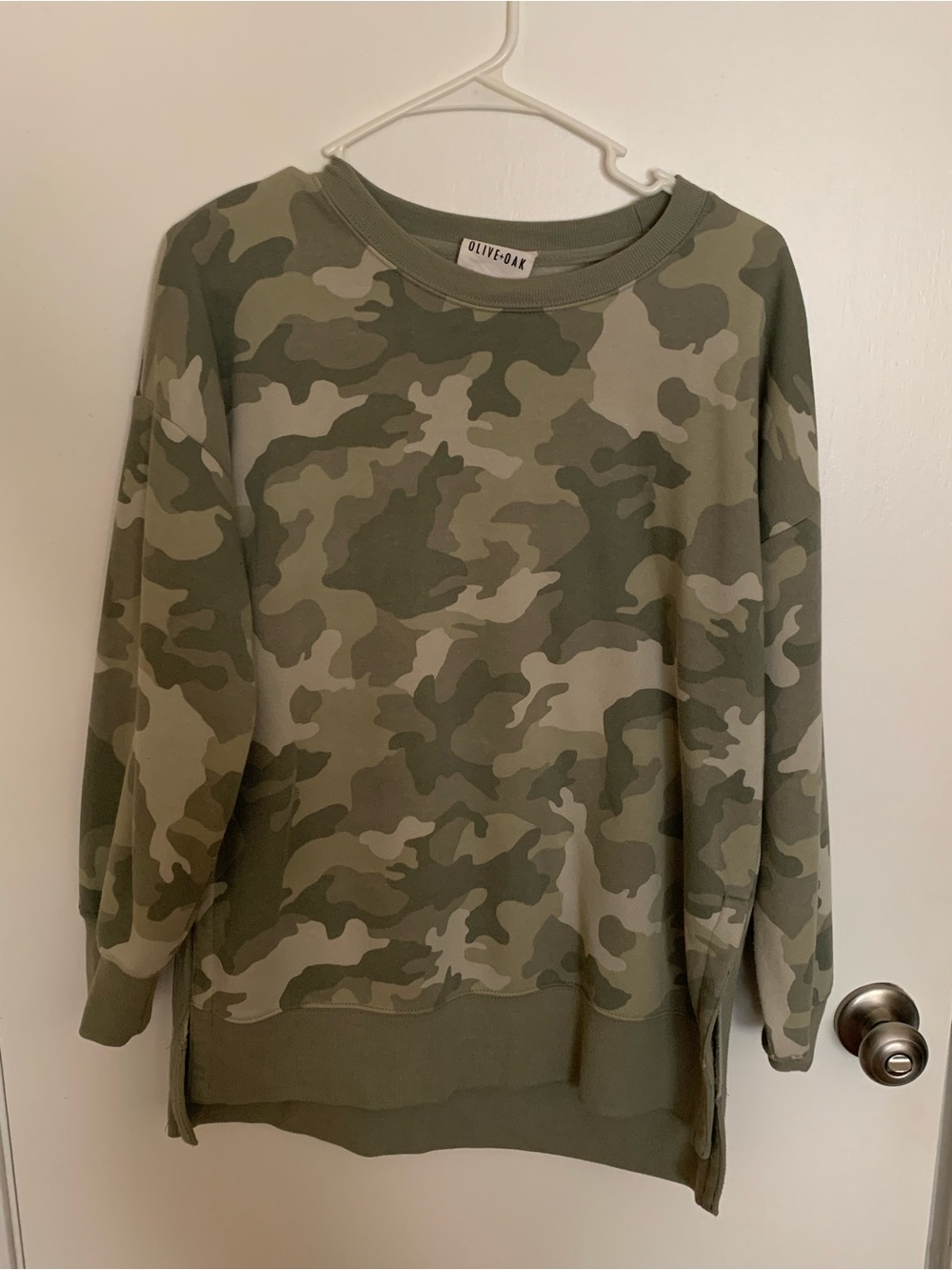 Women’s Camo Sweatshirt, tunic style